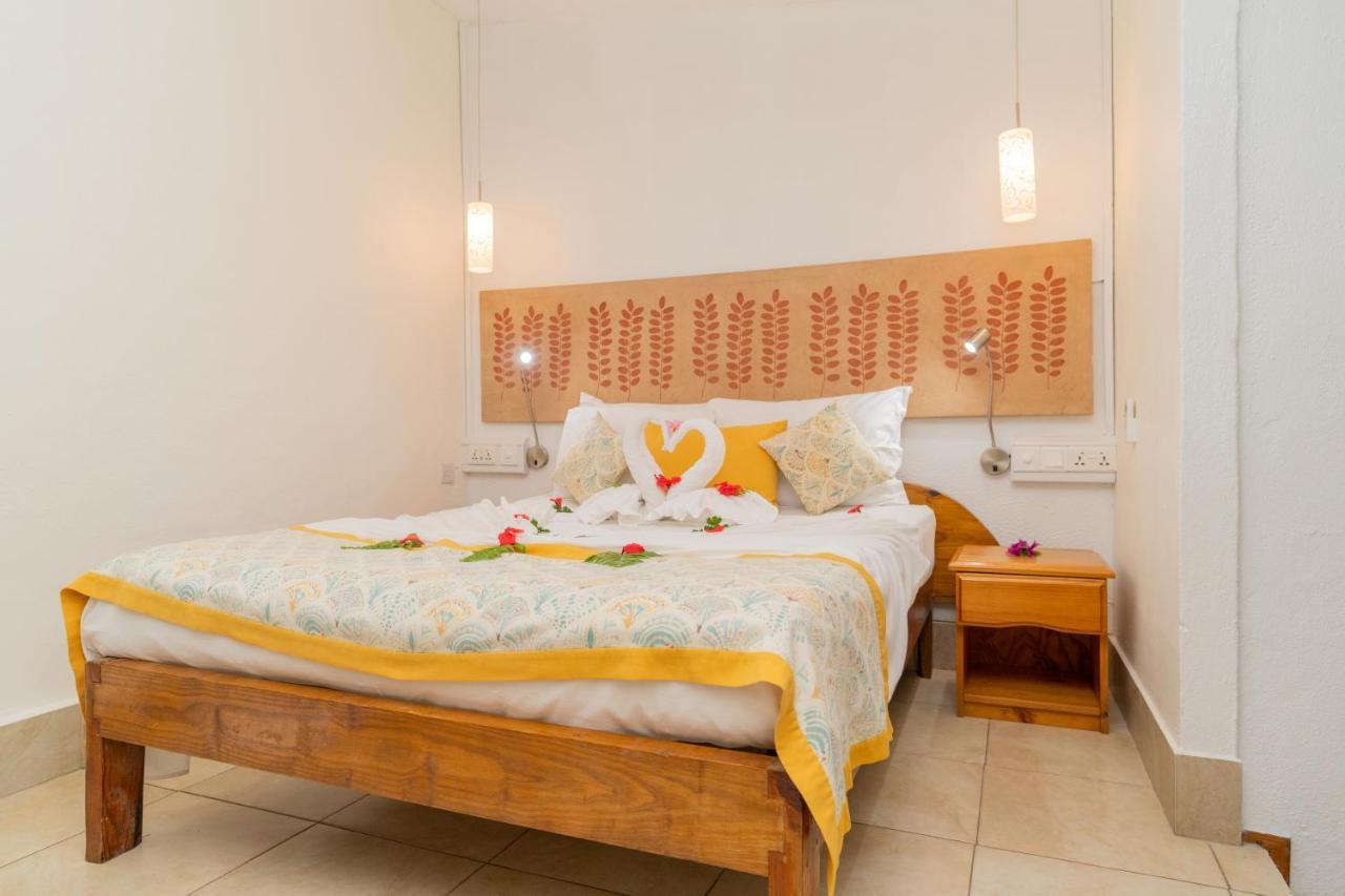 Romance Bungalows Beau Vallon  Exterior photo