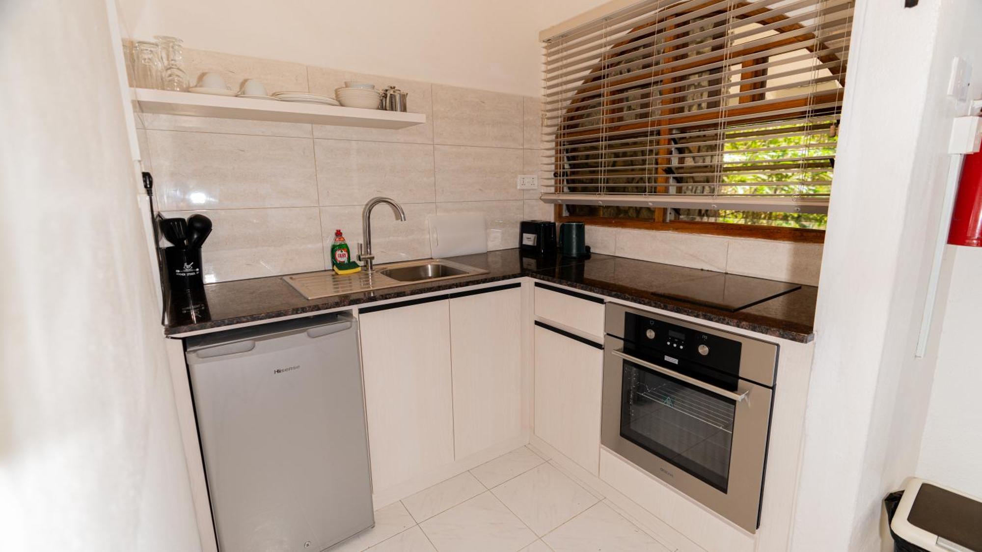 Romance Bungalows Beau Vallon  Exterior photo