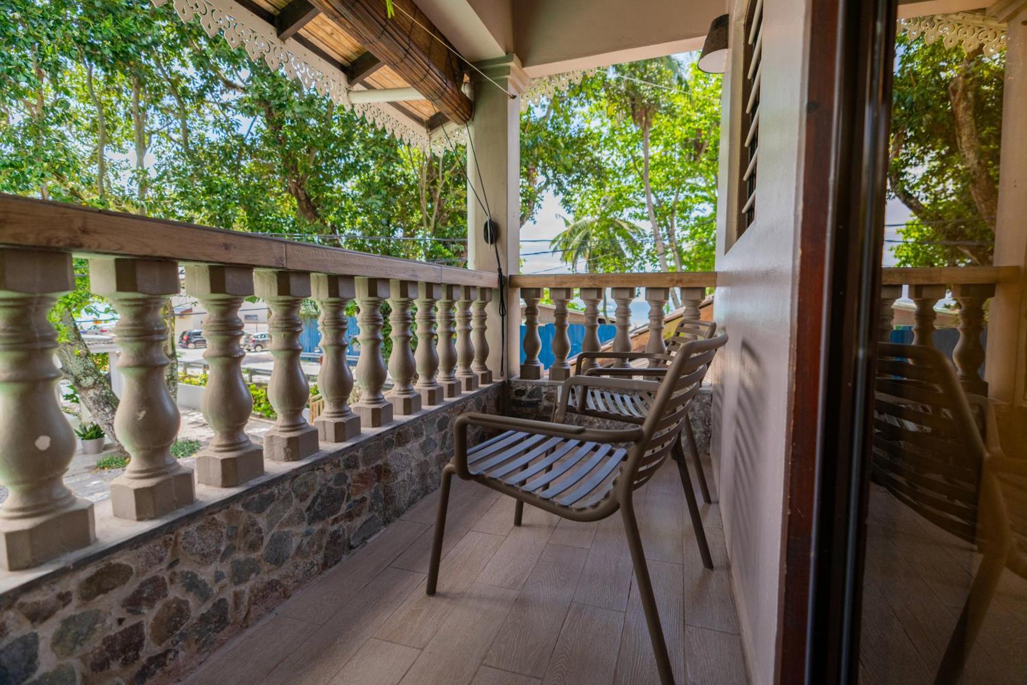 Romance Bungalows Beau Vallon  Exterior photo