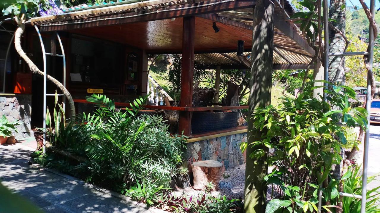 Romance Bungalows Beau Vallon  Exterior photo