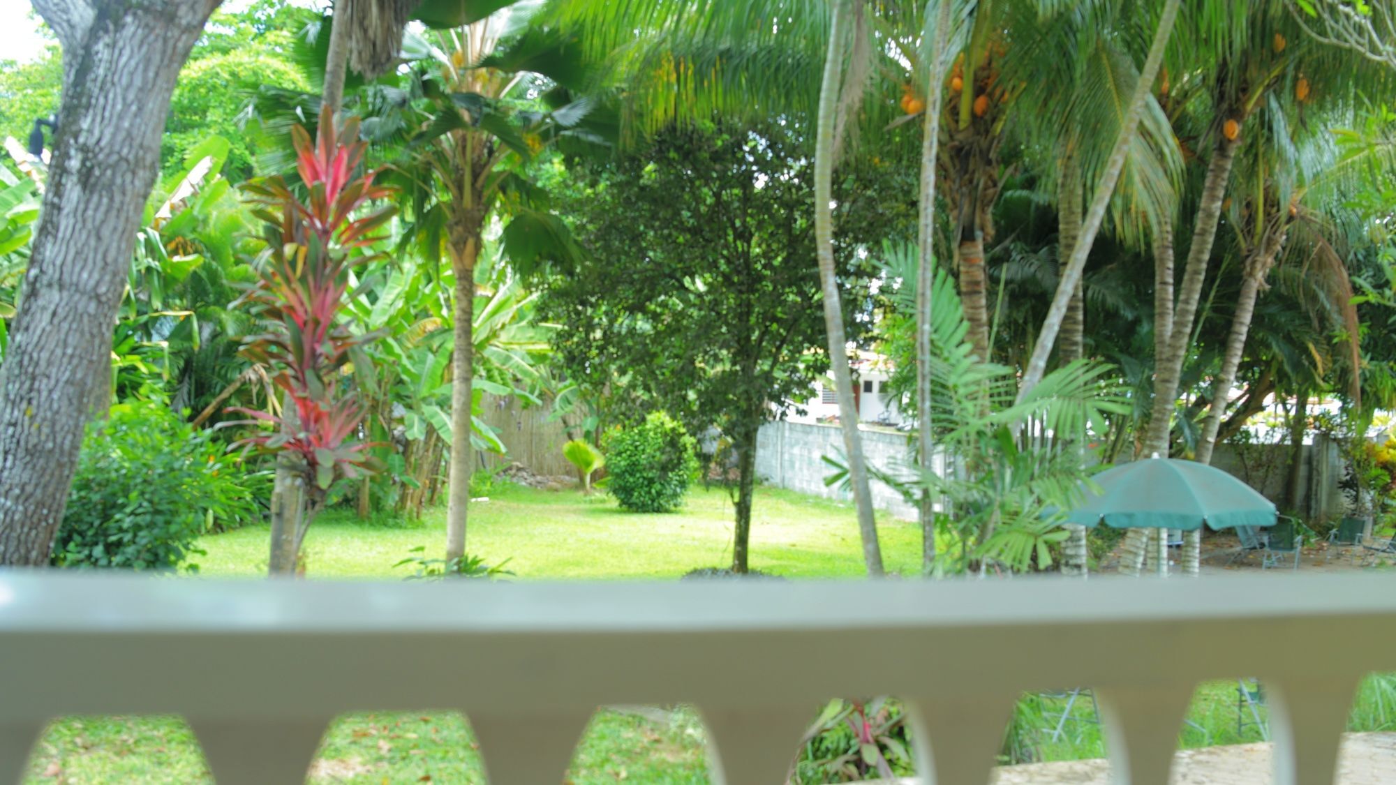 Romance Bungalows Beau Vallon  Exterior photo